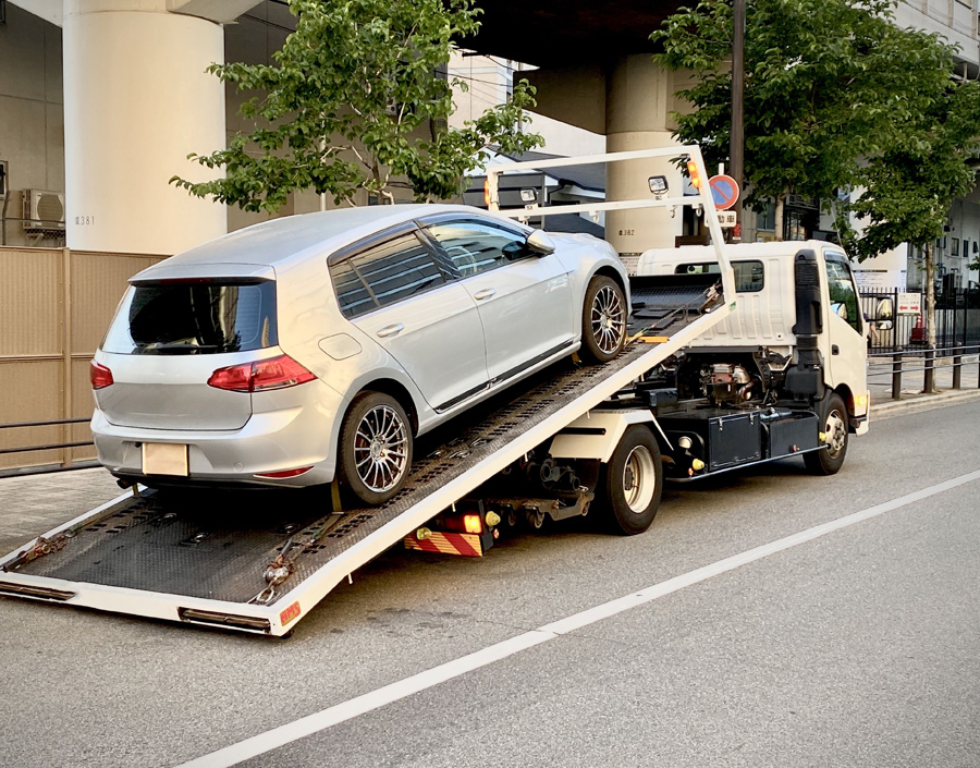 たくさん走った車、もう動かなくなった車など、どんな車でも買取可能